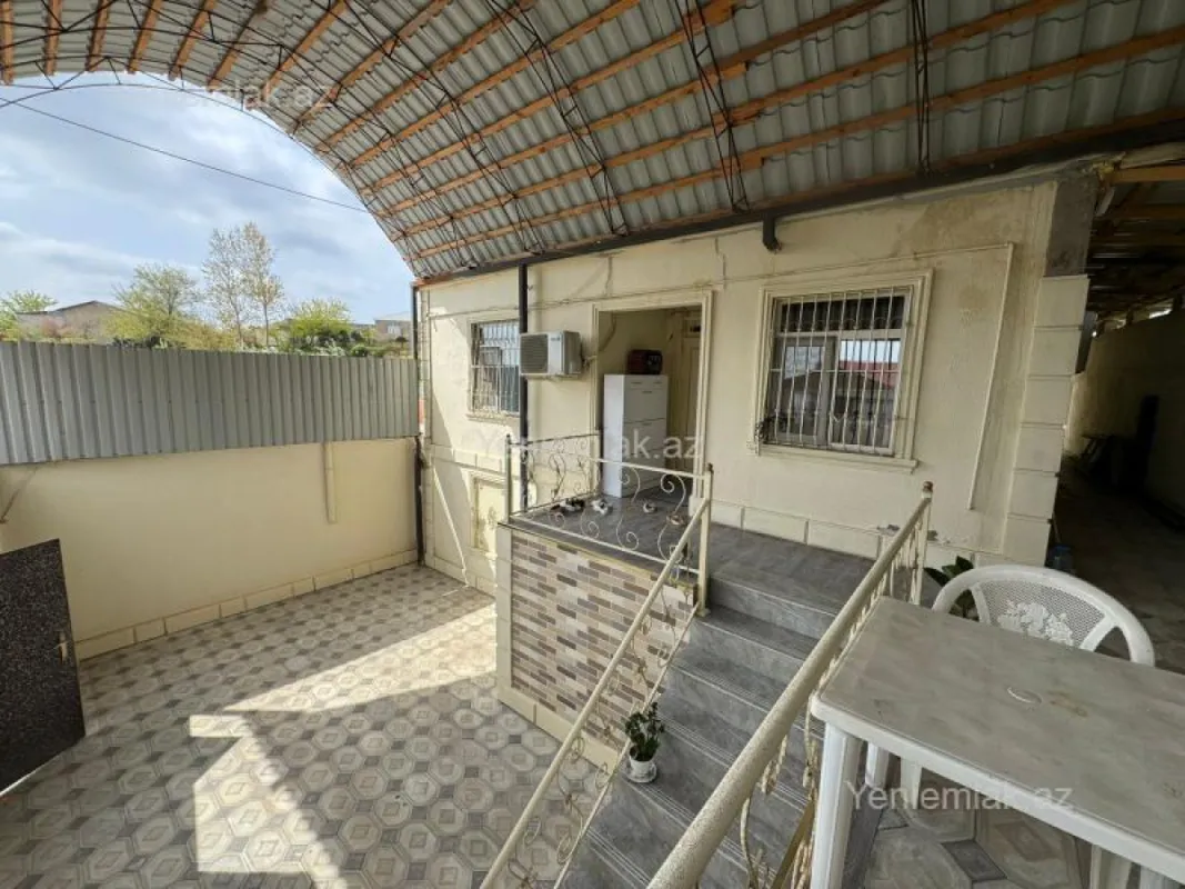 Satılır 3 otaqlı həyət evi 95 m²