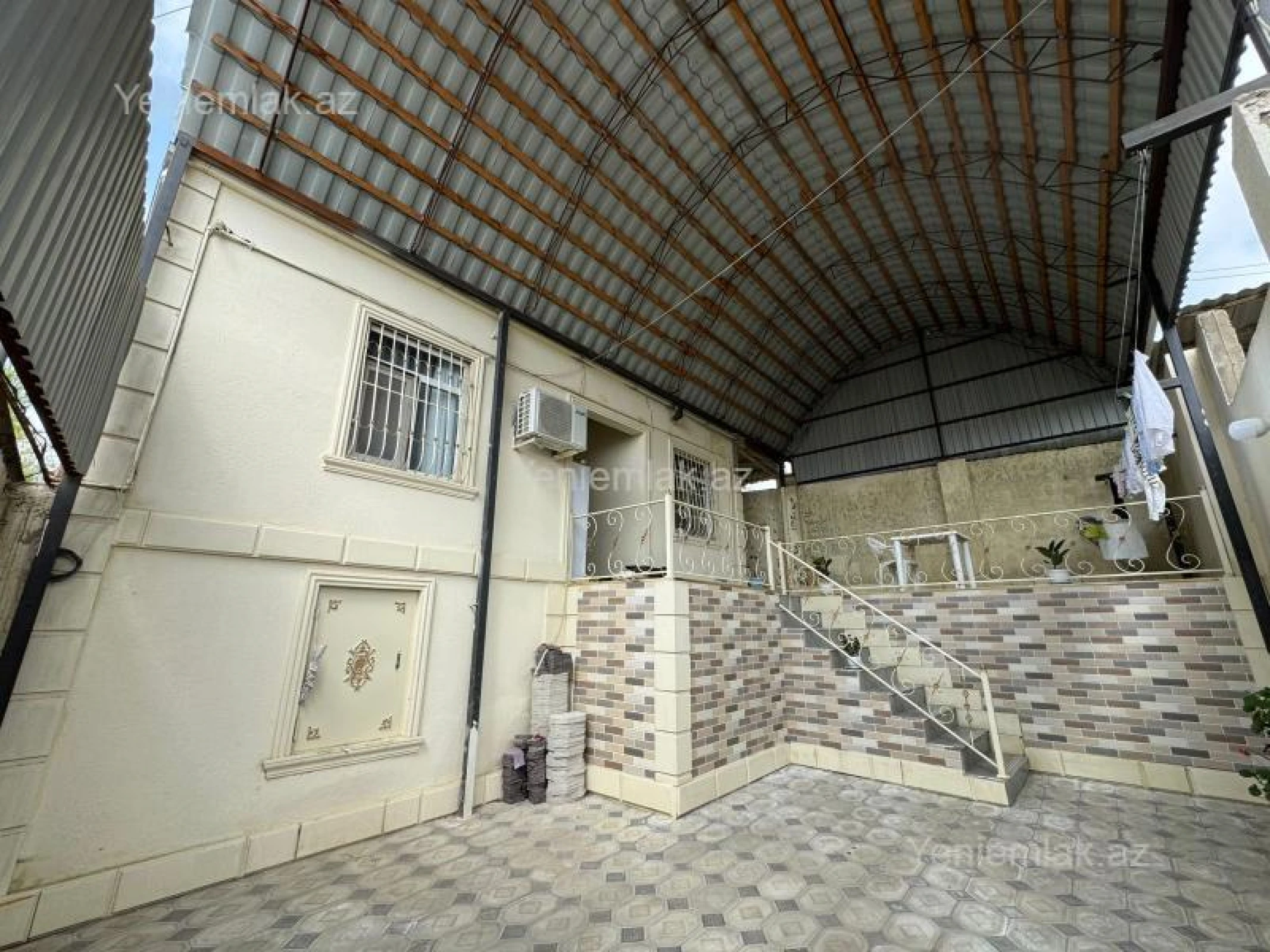 Satılır 3 otaqlı həyət evi 95 m²