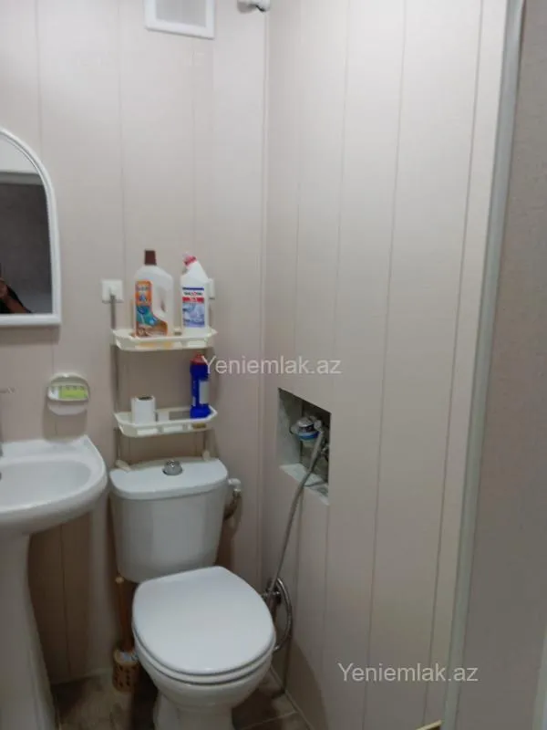 Satılır 2 otaqlı köhnə tikili 40 m²