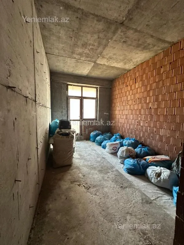 Satılır 4 otaqlı yeni tikili 146 m²