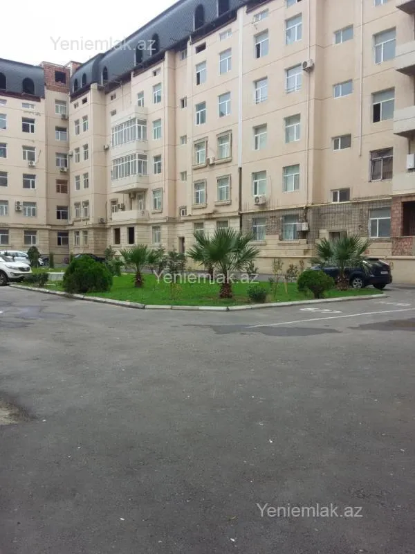Satılır 5 otaqlı yeni tikili 220 m²