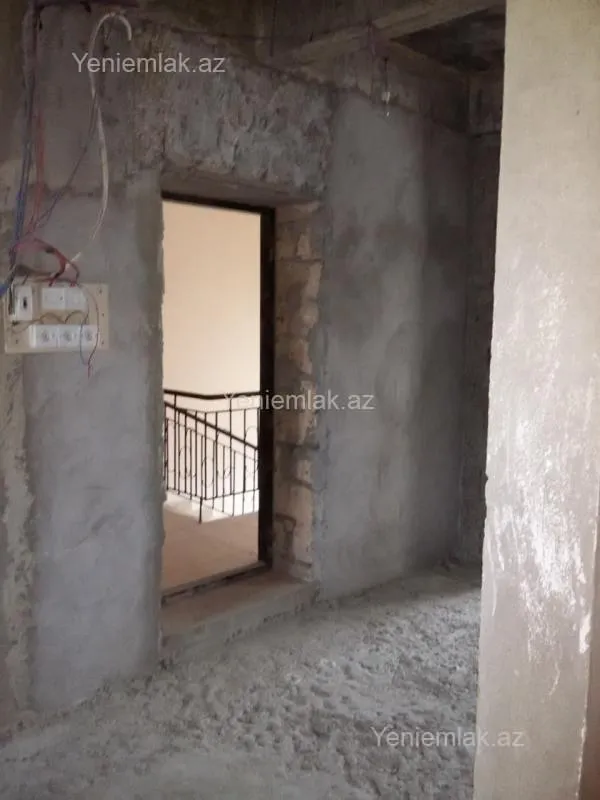 Satılır 5 otaqlı yeni tikili 220 m²