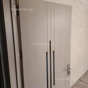 Satılır 1 otaqlı köhnə tikili 31 m² — Sumqayıt, 5-ci mikrorayon 1 otaq 31.00 m²