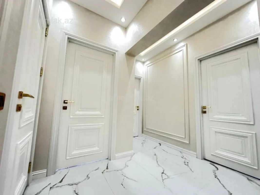 Satılır 3 otaqlı yeni tikili 112 m²