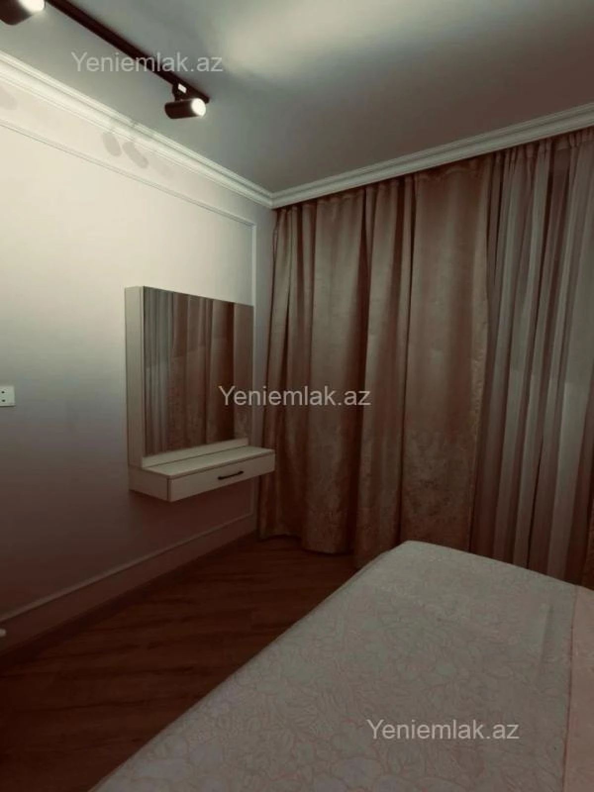 Satılır 2 otaqlı yeni tikili 64 m²