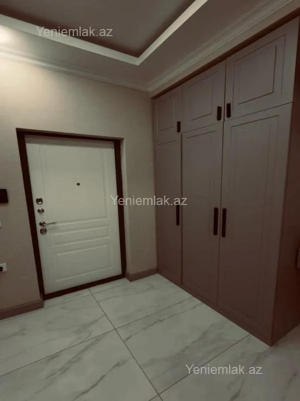 Satılır 2 otaqlı yeni tikili 64 m²