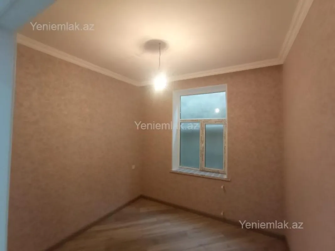 Satılır 4 otaqlı həyət evi 130 m²