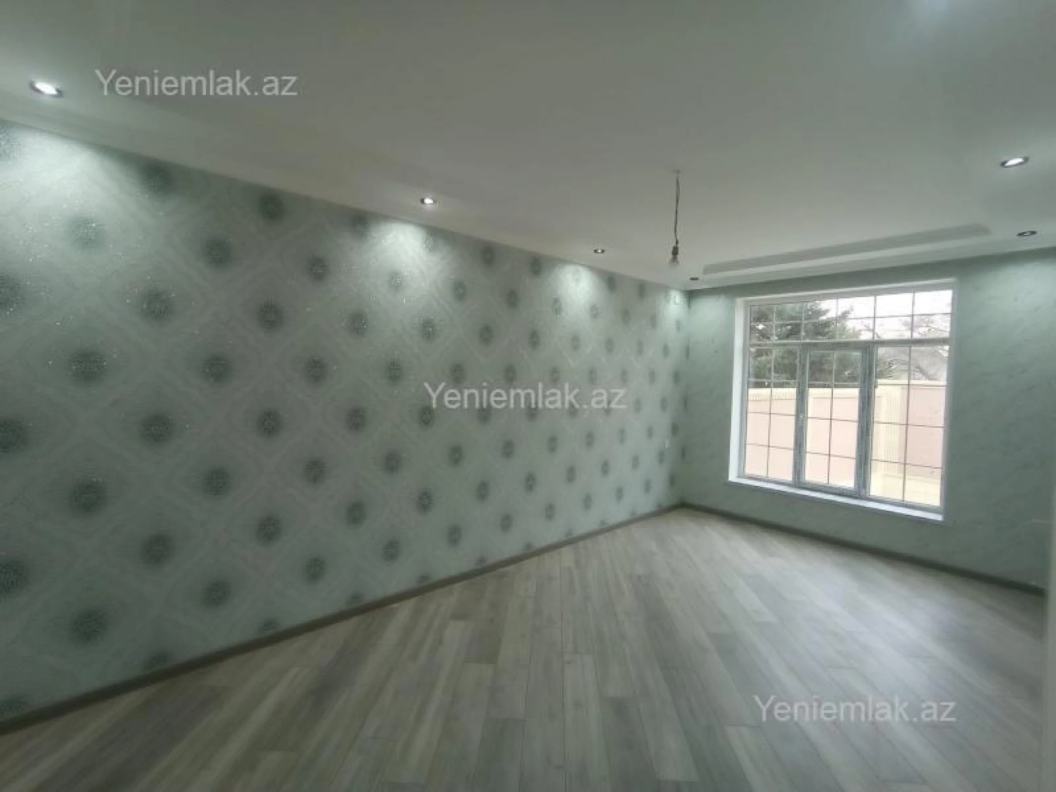 Satılır 4 otaqlı həyət evi 130 m²