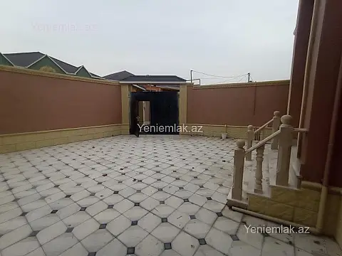 Satılır 4 otaqlı həyət evi 130 m²