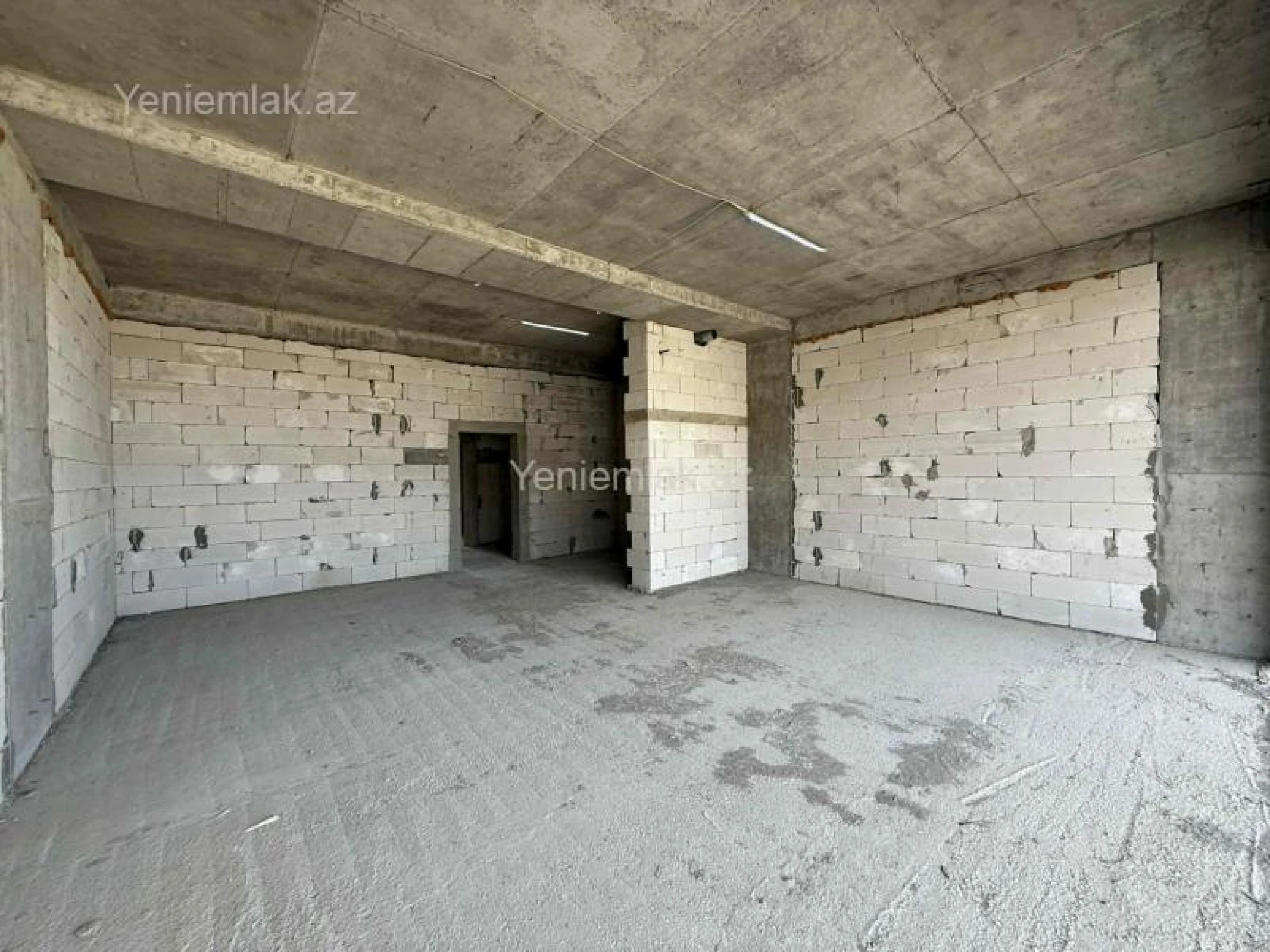 Satılır 2 otaqlı yeni tikili 69.5 m²