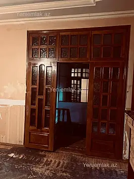 Satılır 3 otaqlı köhnə tikili 110 m²