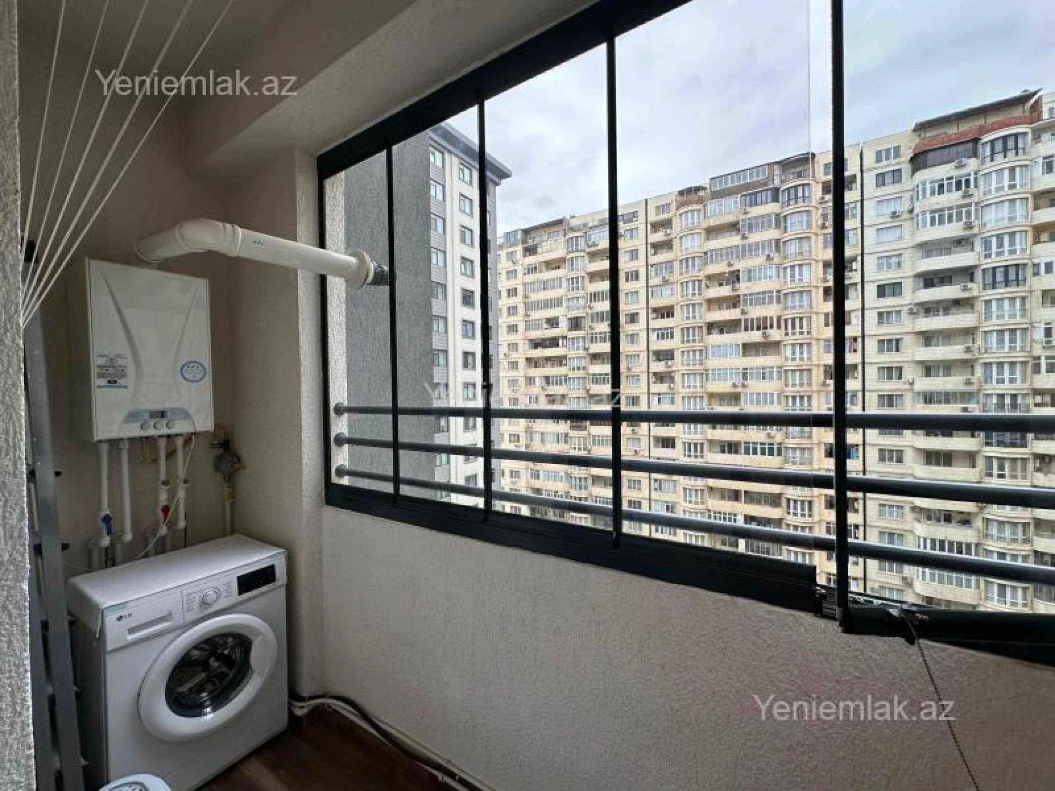 Satılır 2 otaqlı yeni tikili 70 m²