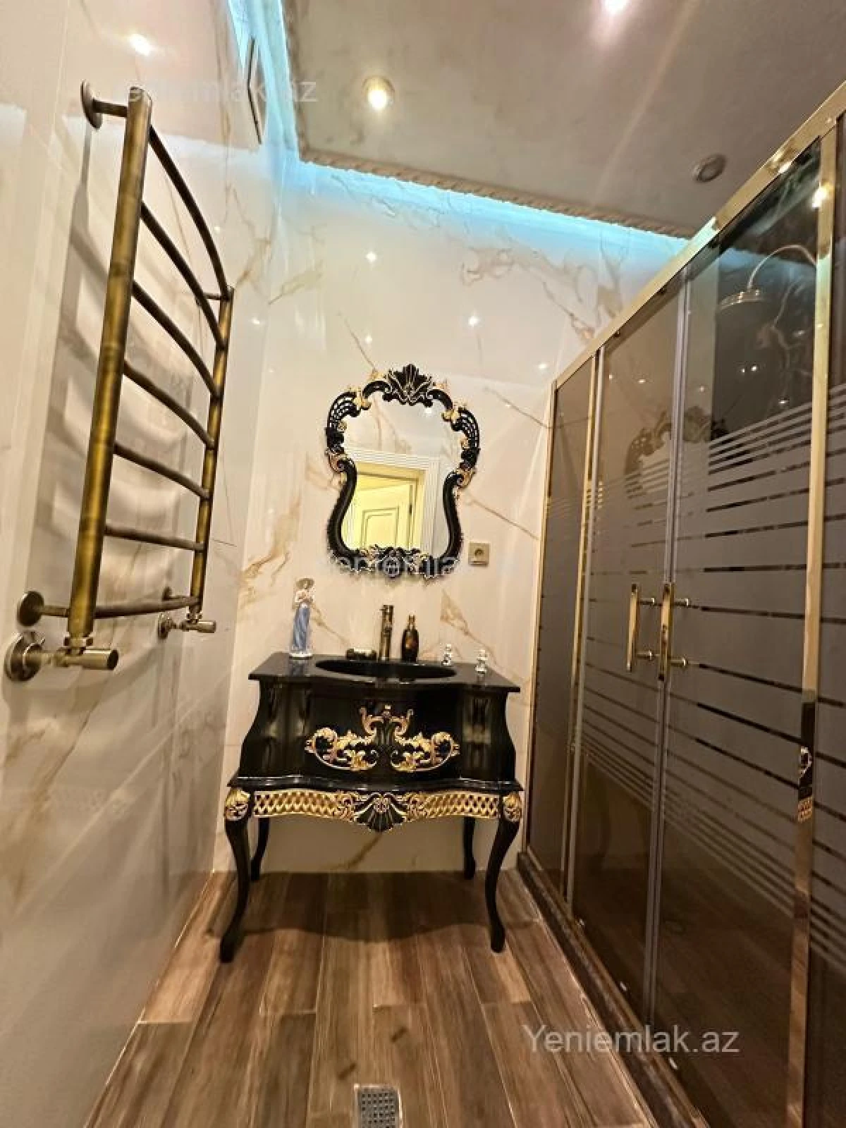 Satılır 2 otaqlı yeni tikili 70 m²