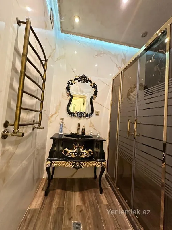 Satılır 2 otaqlı yeni tikili 70 m²