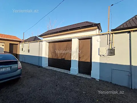 Satılır 4 otaqlı həyət evi 140 m²