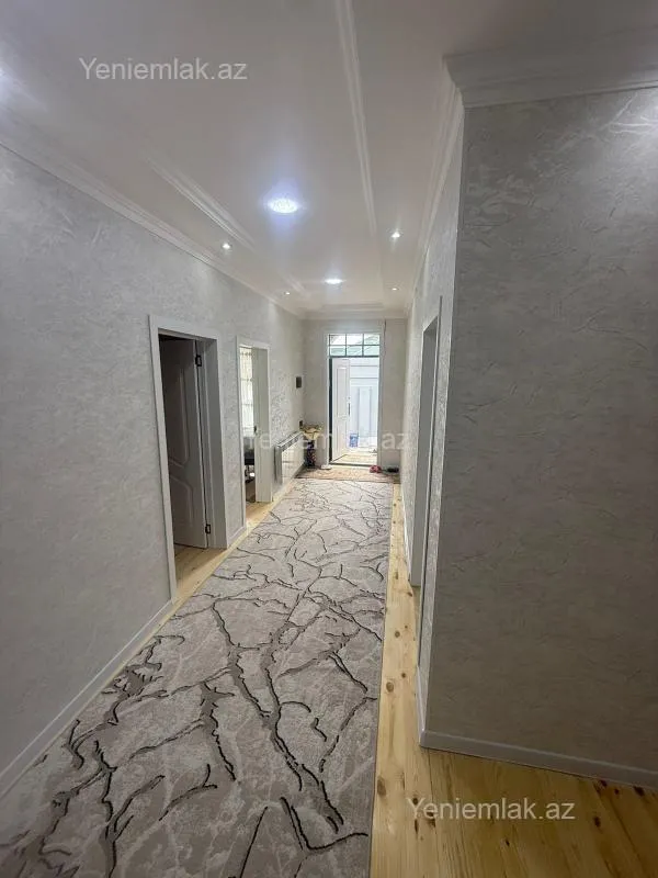 Satılır 4 otaqlı həyət evi 130 m²
