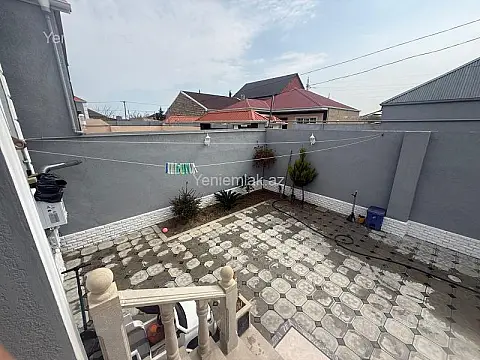 Satılır 4 otaqlı həyət evi 130 m²