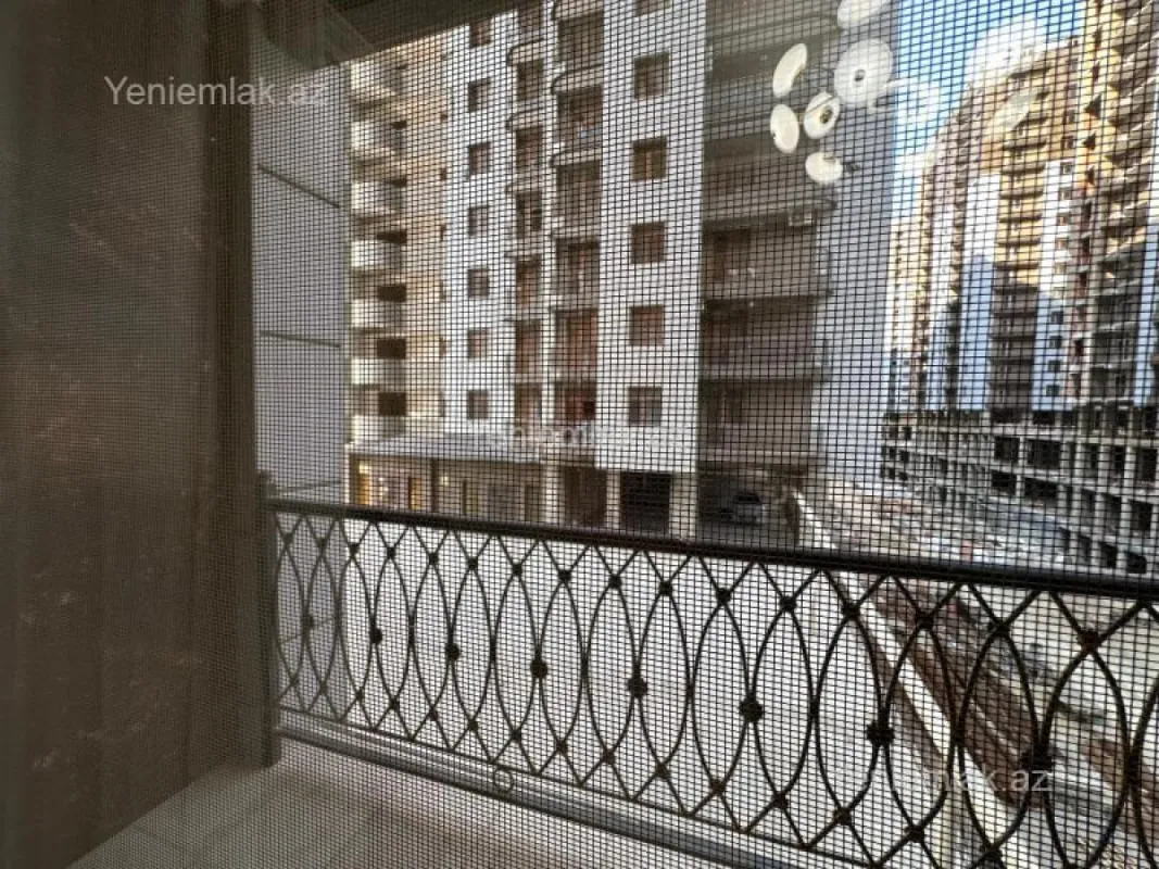 Satılır 2 otaqlı yeni tikili 90 m²