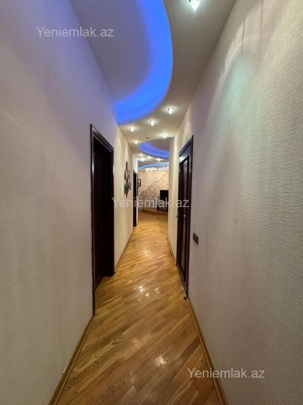 Satılır 3 otaqlı yeni tikili 148 m²