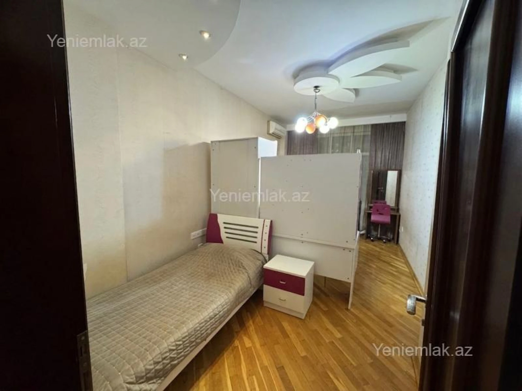 Satılır 3 otaqlı yeni tikili 148 m²