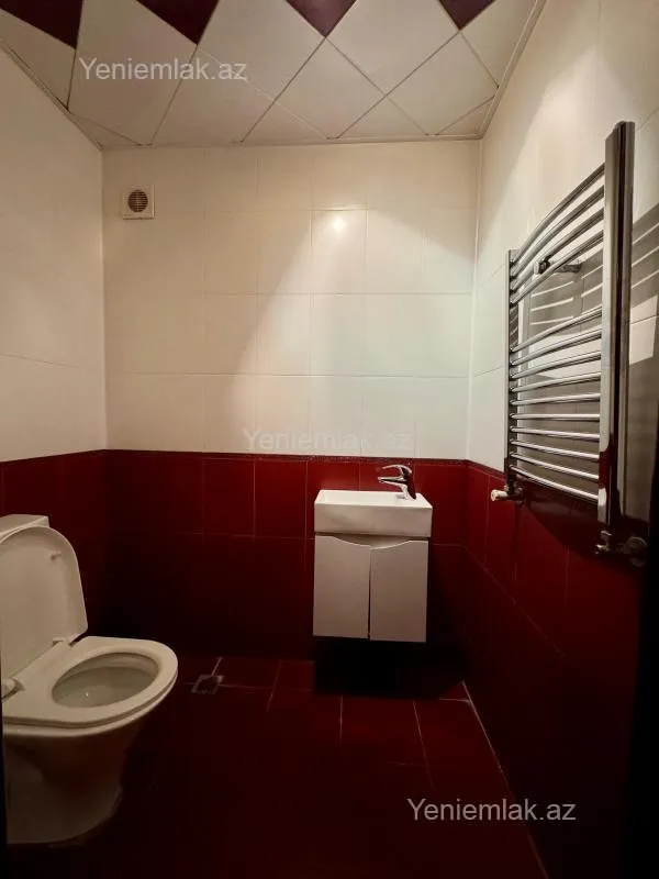 Satılır 3 otaqlı yeni tikili 148 m²