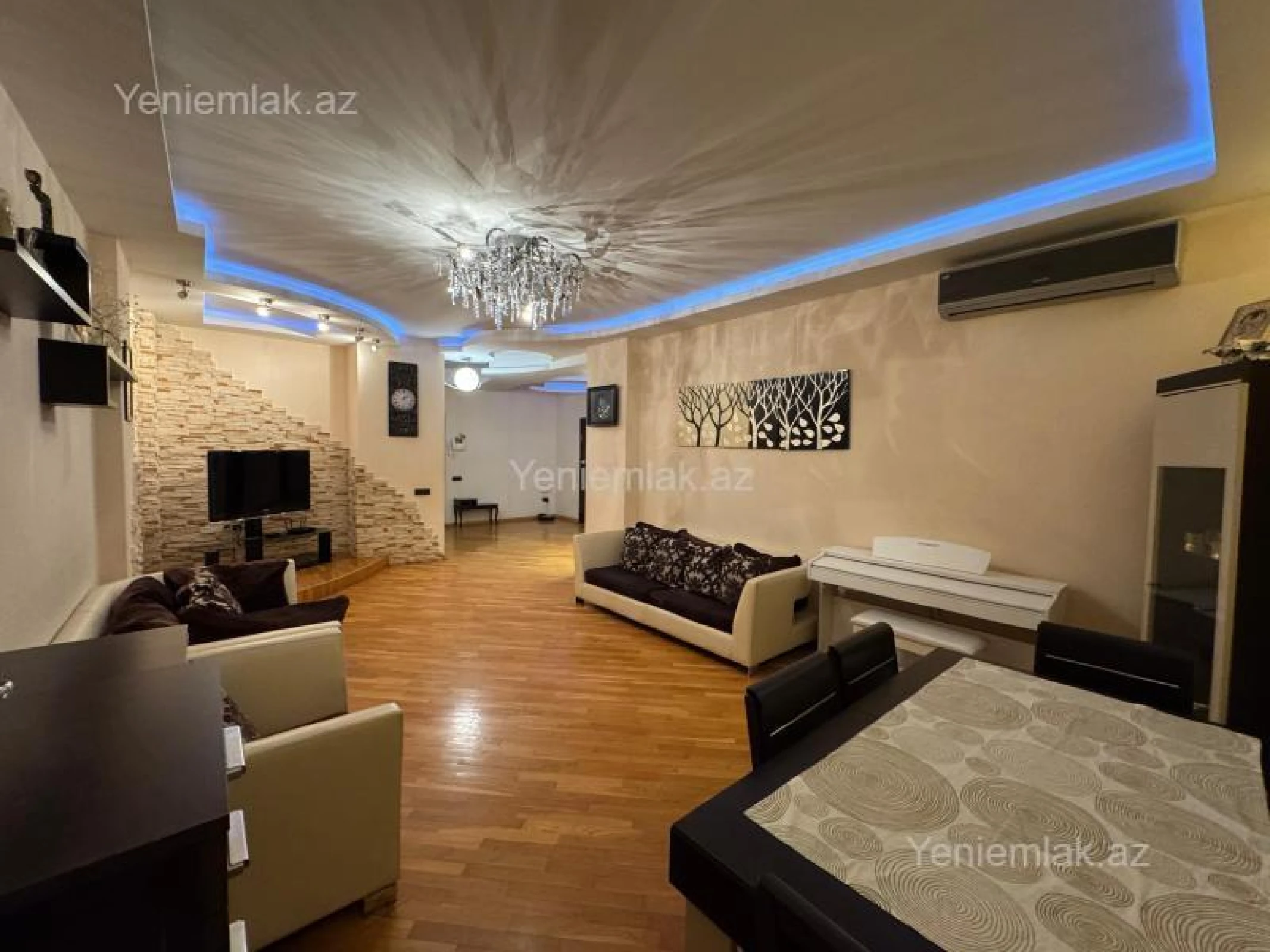 Satılır 3 otaqlı yeni tikili 148 m²