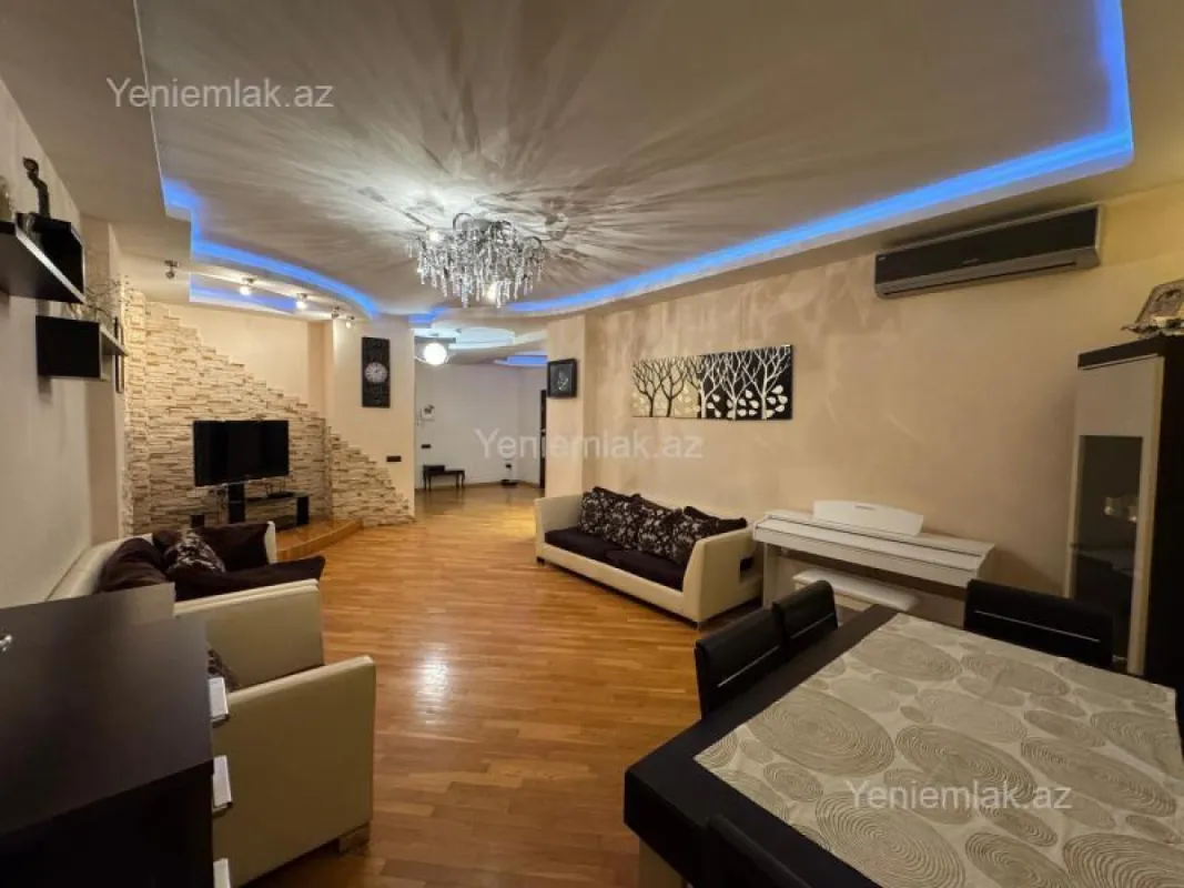 Satılır 3 otaqlı yeni tikili 148 m²