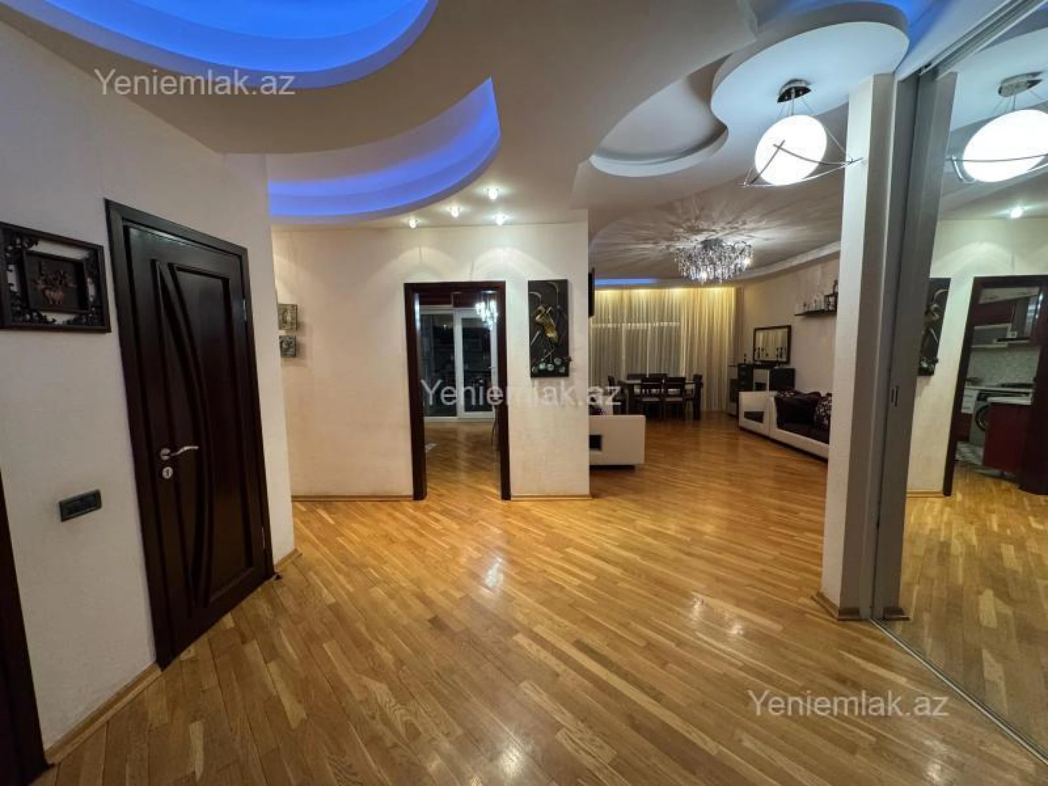 Satılır 3 otaqlı yeni tikili 148 m²