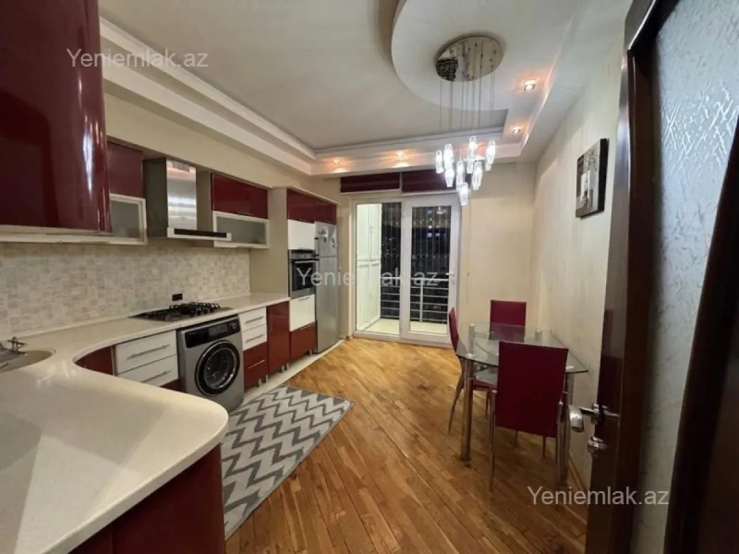 Satılır 3 otaqlı yeni tikili 148 m²