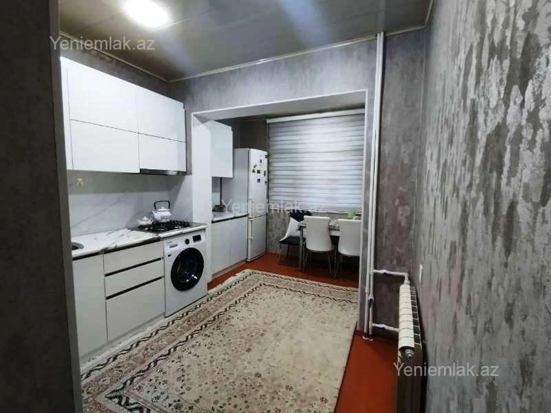 Satılır 2 otaqlı köhnə tikili 60 m²