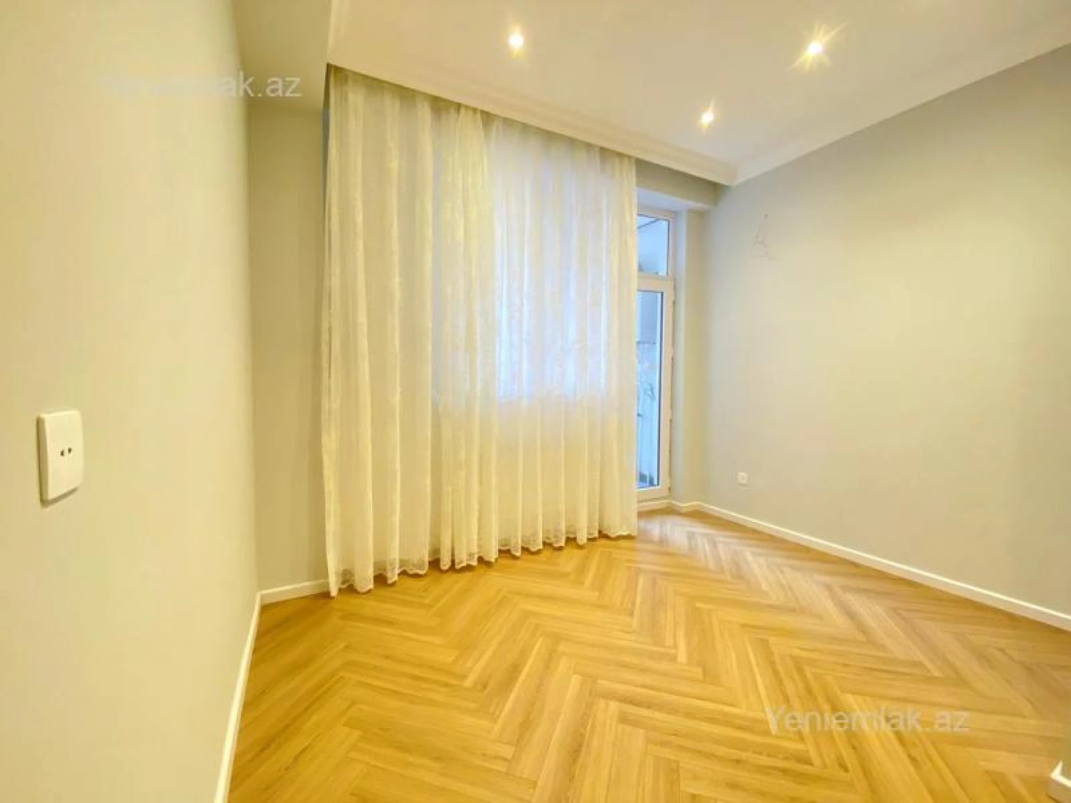 Satılır 3 otaqlı yeni tikili 103 m²