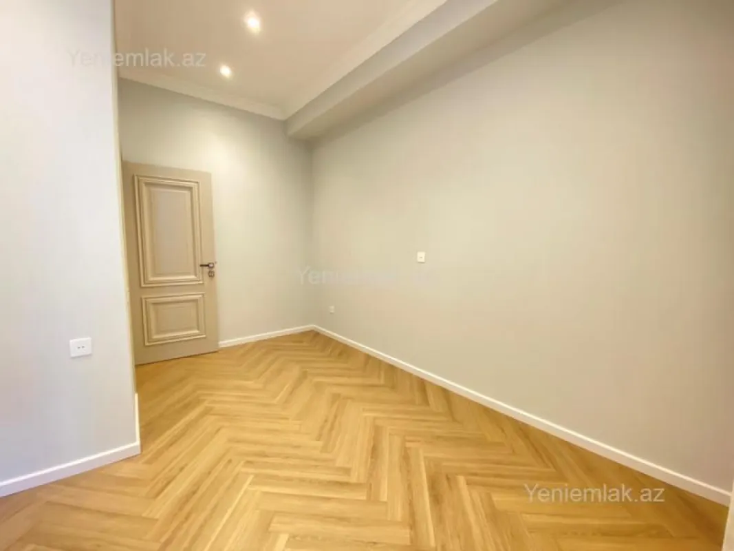 Satılır 3 otaqlı yeni tikili 103 m²