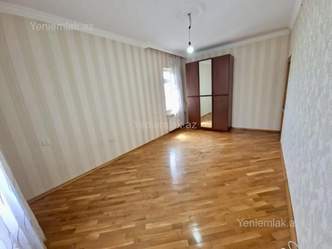 Satılır 1 otaqlı köhnə tikili 35 m²