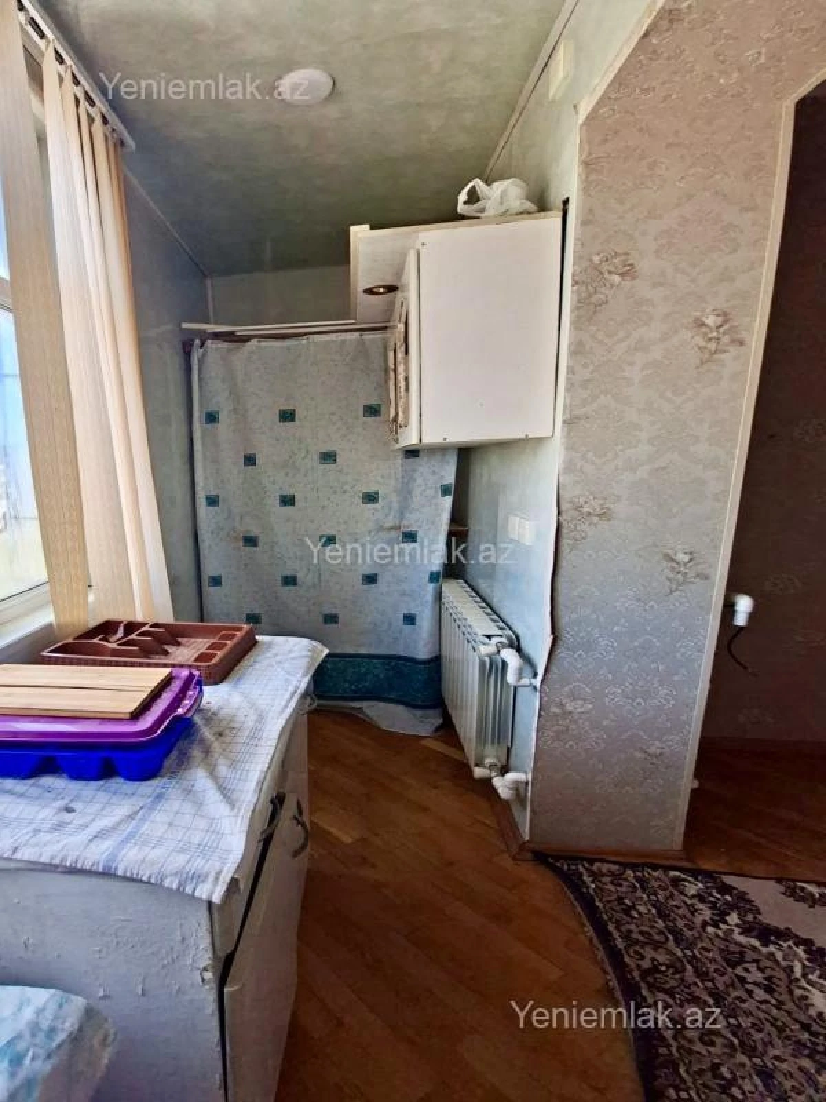 Satılır 1 otaqlı köhnə tikili 35 m²