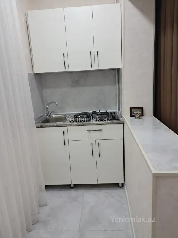 Satılır 2 otaqlı köhnə tikili 35 m²