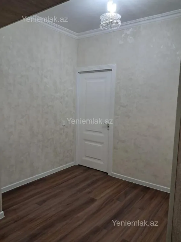 Satılır 2 otaqlı köhnə tikili 35 m²
