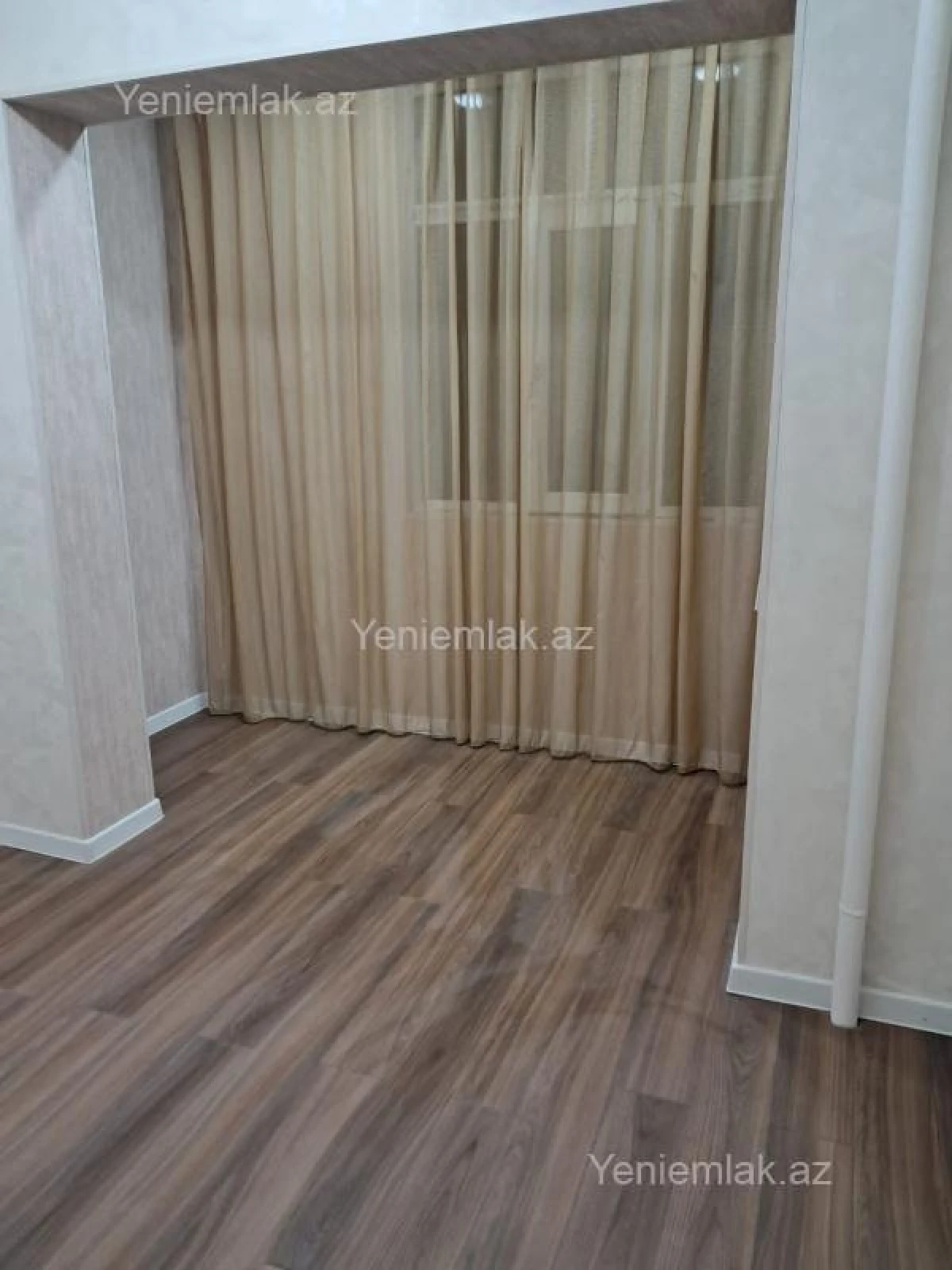 Satılır 2 otaqlı köhnə tikili 35 m²