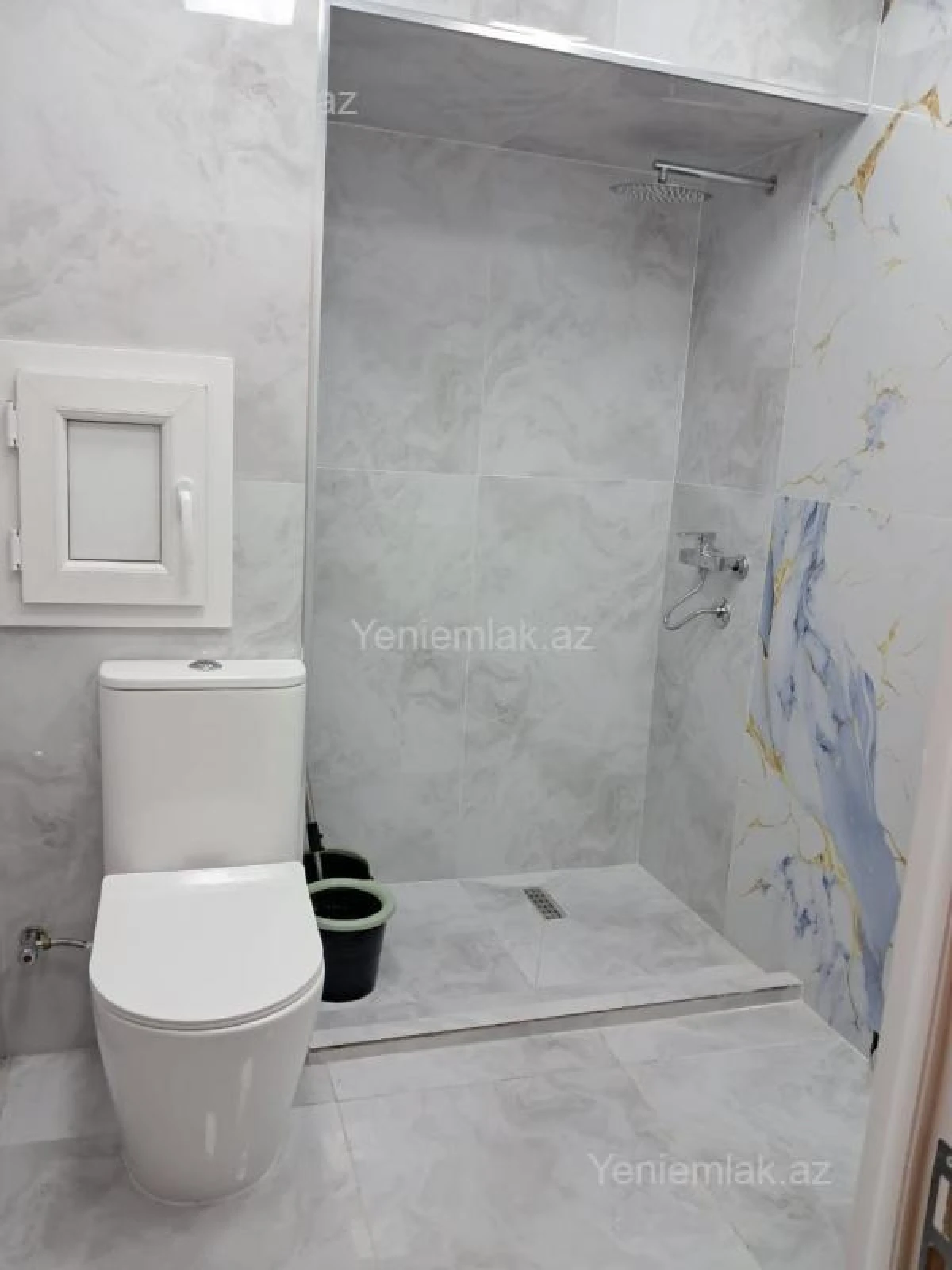 Satılır 2 otaqlı köhnə tikili 35 m²