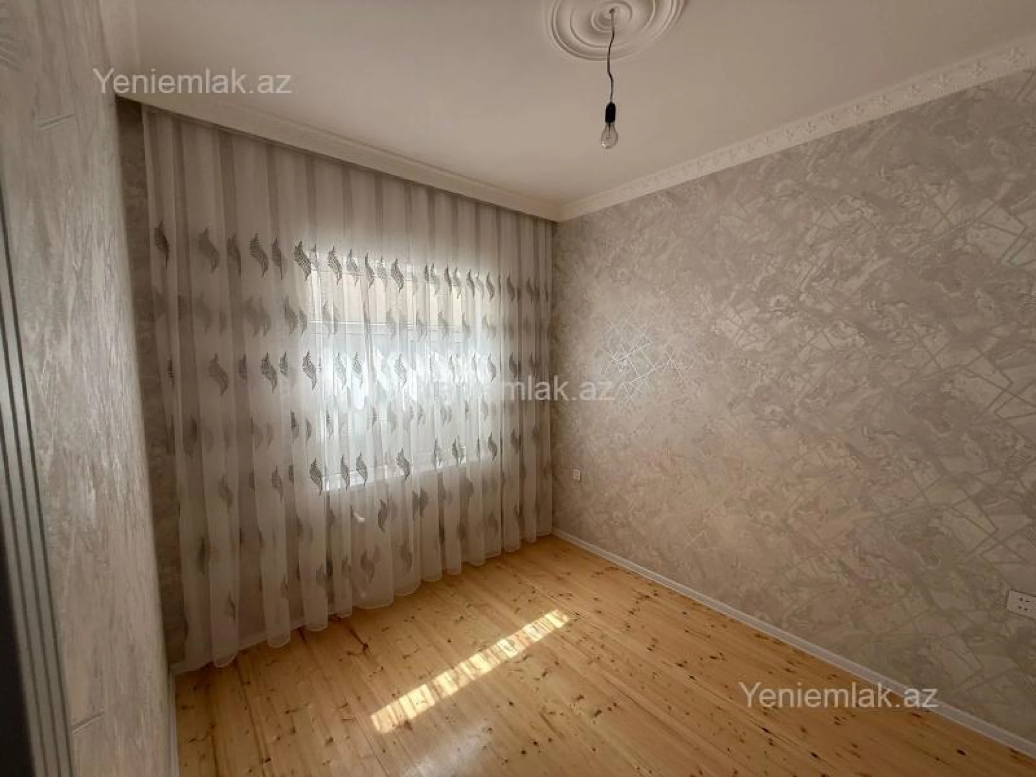 Satılır 3 otaqlı həyət evi 100 m²