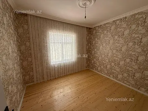 Satılır 3 otaqlı həyət evi 100 m²