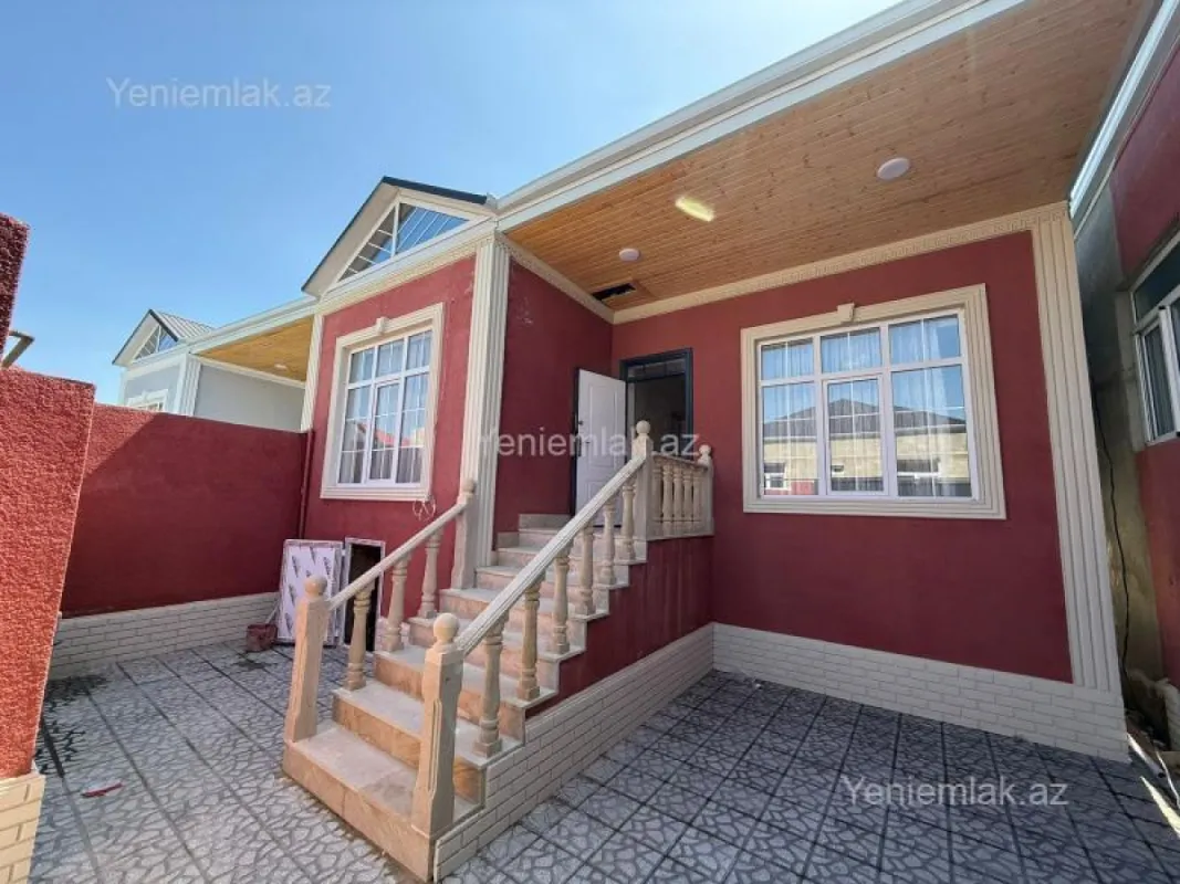 Satılır 3 otaqlı həyət evi 100 m²