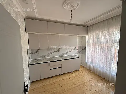 Satılır 3 otaqlı həyət evi 100 m²