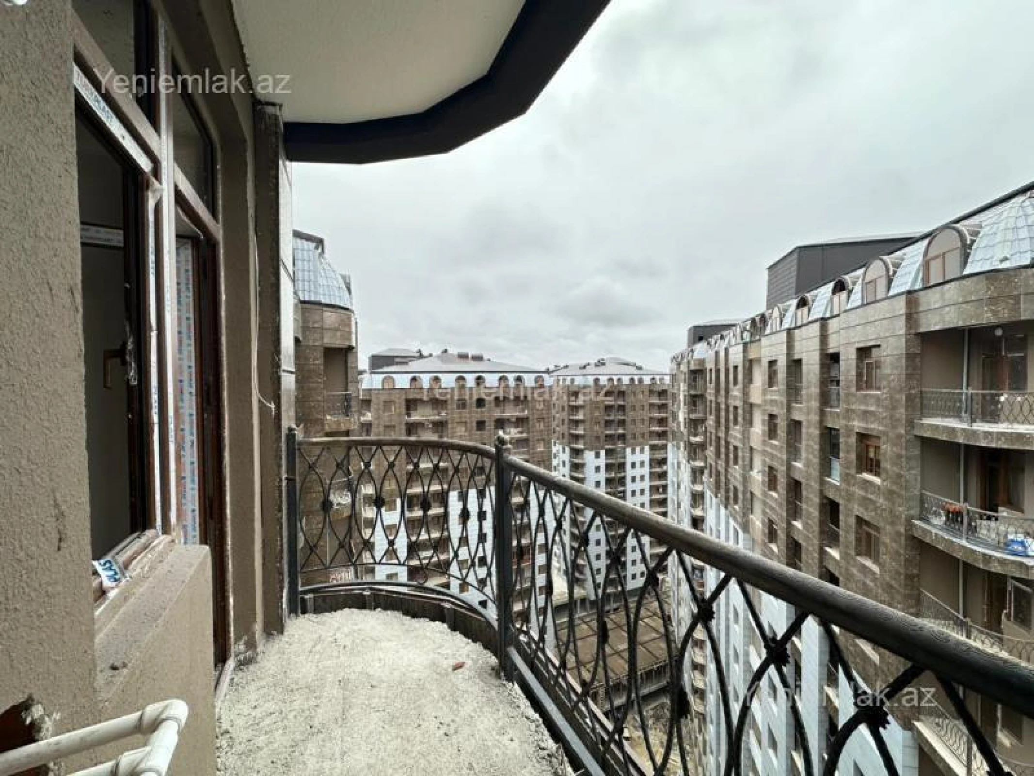 Satılır 2 otaqlı yeni tikili 61.05 m²