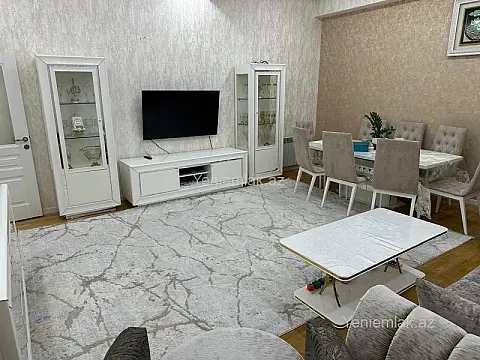 Satılır 3 otaqlı yeni tikili 137 m²
