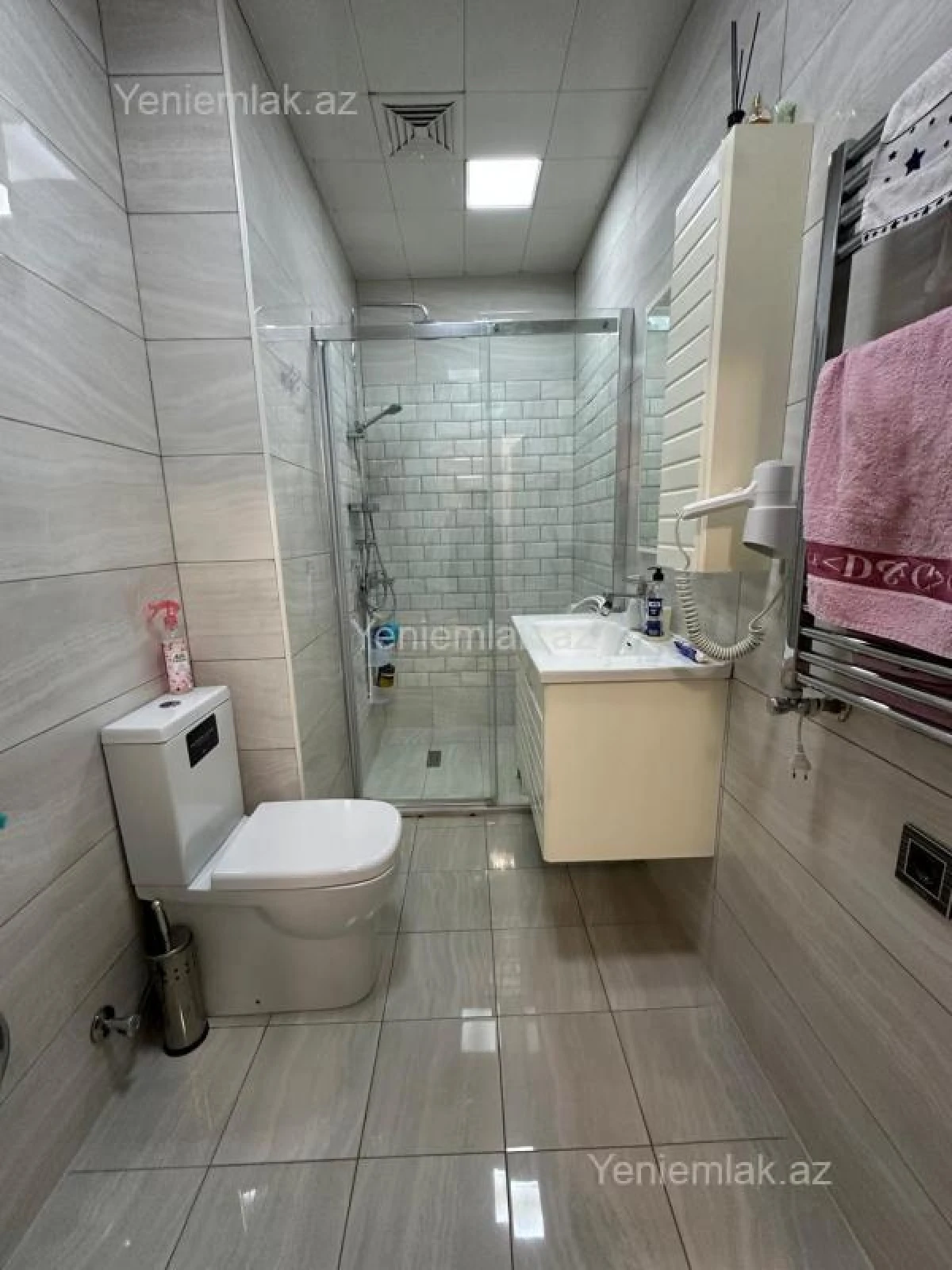 Satılır 3 otaqlı yeni tikili 137 m²