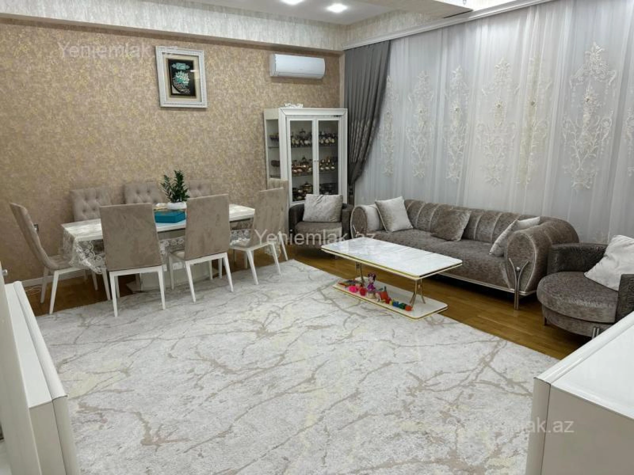 Satılır 3 otaqlı yeni tikili 137 m²