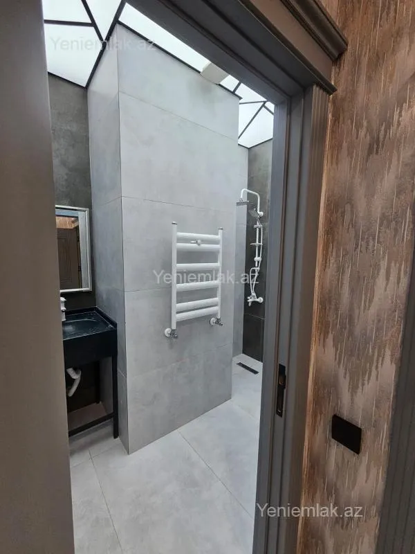 Satılır 3 otaqlı yeni tikili 90 m²