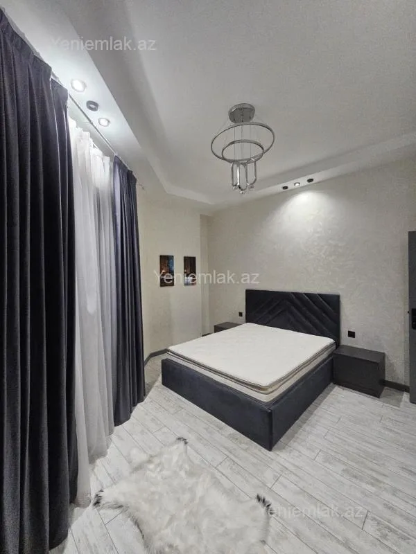 Satılır 3 otaqlı yeni tikili 90 m²