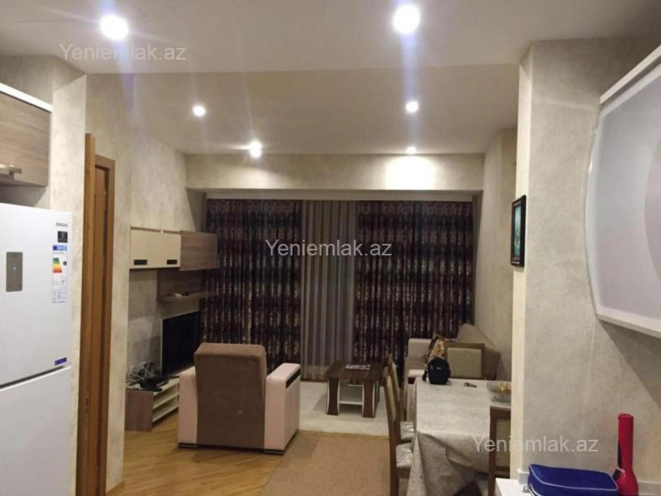 Satılır 2 otaqlı yeni tikili 87 m²