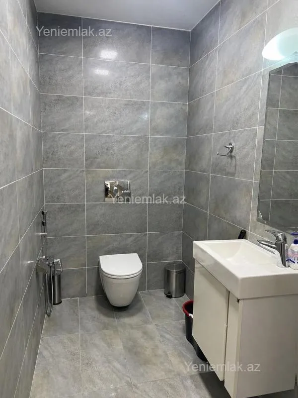Satılır 2 otaqlı yeni tikili 87 m²